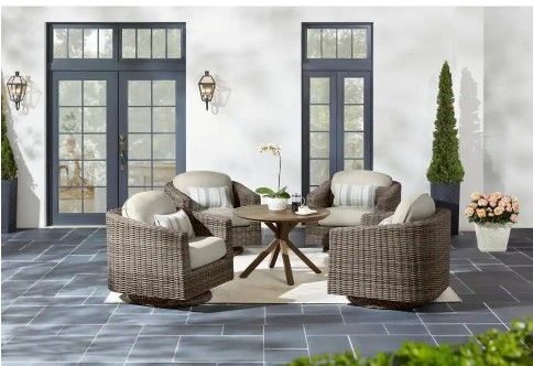 Photo 1 of (6 PIECE SET)ONE ARM CHAIR IS SLIGHTLY BENT
Avondale 6-Piece Swivel Aluminum Wicker Outdoor Patio Conversation Set with Sunbrella Cast Ash Cushions
by
Home Decorators Collection