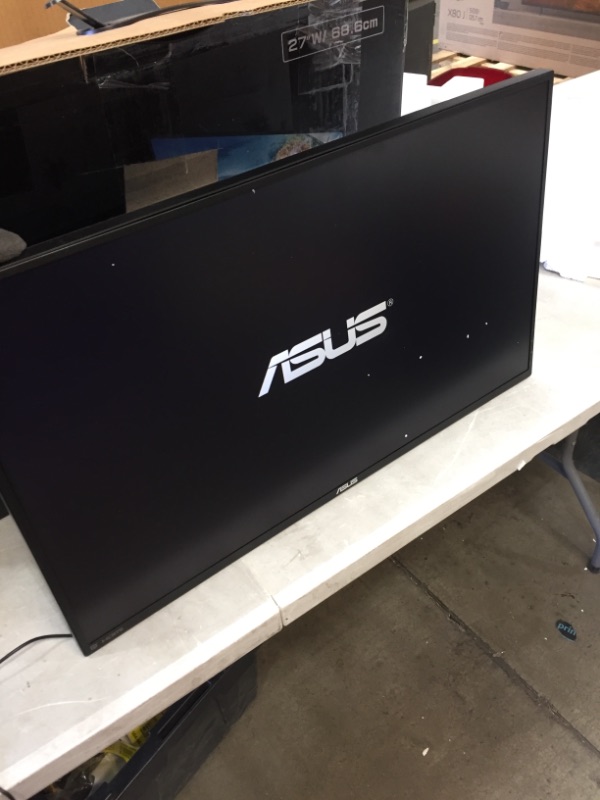 Photo 2 of *USED*
ASUS VG278QR 27” Gaming Monitor 165Hz Full HD (1920 x 1080) 0.5ms G-SYNC Eye Care DisplayPort HDMI DVI
