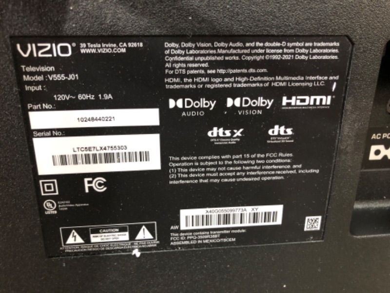 Photo 3 of (NOT FUNCTIONAL; POWRS ON/OFF; PIXEL DAMAGES; TV SALE ONLY: missing power cords, stand, manual, remote) 
VIZIO 55-Inch V-Series 4K UHD LED HDR Smart TV