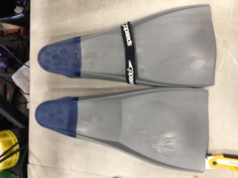 Photo 3 of Speedo Rubber Swim Fins
size XL 12-13