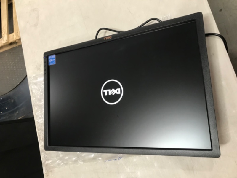 Photo 1 of DELL Screen LED-Lit Monitor 24" (U2412M)
