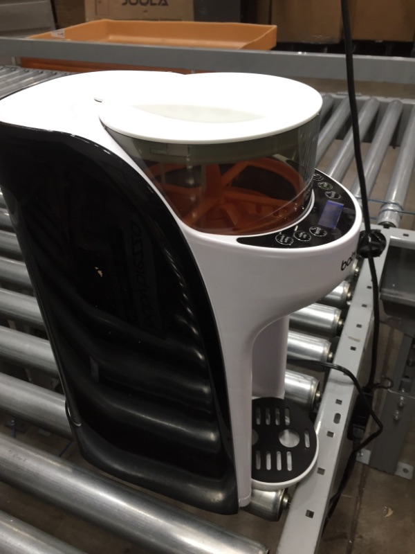 Photo 1 of Baby Brezza New and Improved Formula Pro Advanced Dispenser Machine
