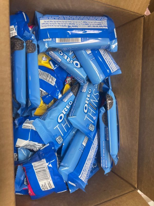 Photo 3 of BEST BY : 03/25/2022--NO REFUNDS ***OREO Cookies Variety Pack, OREO Original, OREO Golden, OREO Double Stuf & OREO Thins, 56 Snack Packs