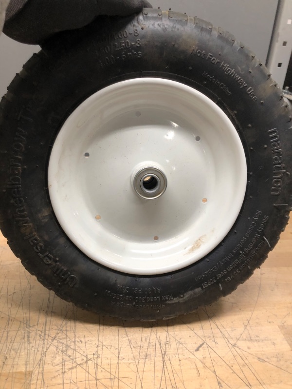 Photo 3 of 20260 UnivPneu WHLBarrow Tire