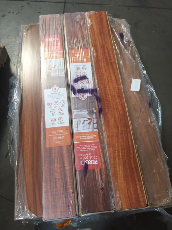 Photo 2 of (18 cases, 8 panels per case) ** some cases are dented at the corners**
Pergo Outlast+ 5.23 in. W Hawaiian King Koa Waterproof Laminate Wood Flooring (13.74 Sq. Ft./case), Medium
