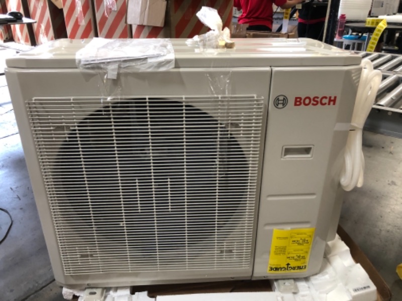 Photo 6 of Bosch Climate 5000 12000 BTU 230V Minisplit Air Conditioner Outdoor Condenser
