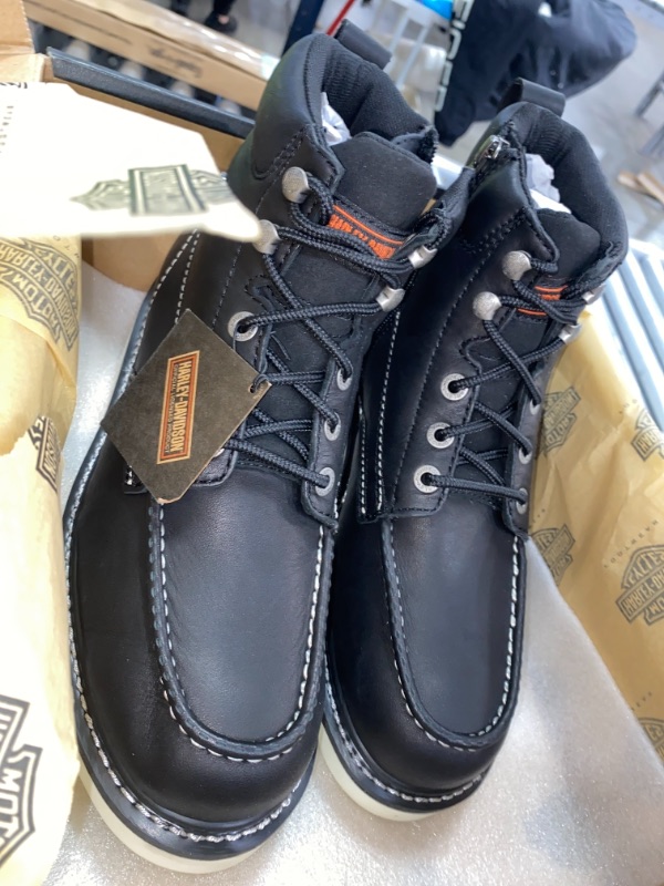 Photo 5 of HARLEY-DAVIDSON FOOTWEAR Men's Beau Boot- size 8.5
- size runs big  
