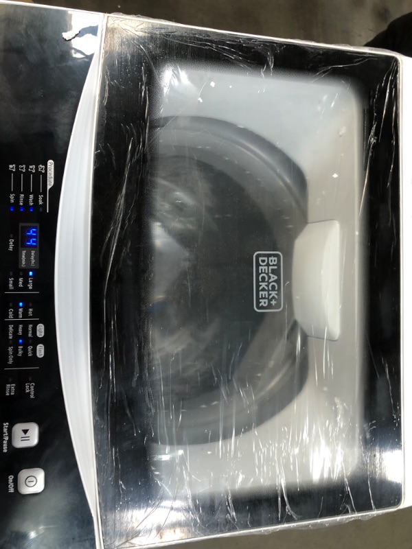 Photo 4 of BLACK+DECKER 20.3 in. 1.7 cu. ft. 6-Cycle Portable Top Load Electric Washing Machine in white