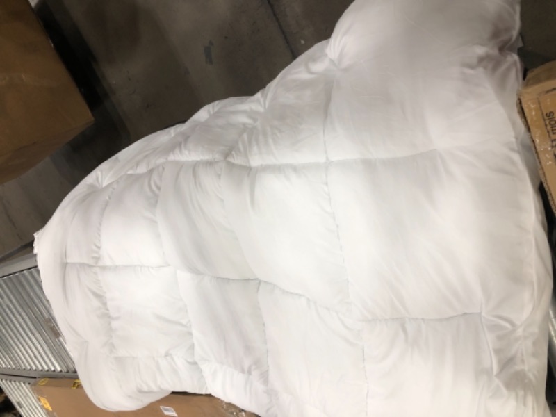 Photo 2 of **used, stains from previous used**
COONP Queen Mattress Topper, Extra Thick Pillowtop, Cooling Mattress Topper, Plush Mattress Pad Cover 400TC Cotton Top Protector with 8-21 Inch Deep Pocket 3D Snow Down Alternative Fill
