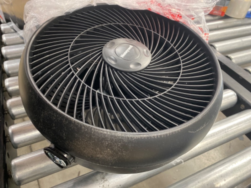 Photo 2 of 
Honeywell HT-908 TurboForce Room Air Circulator Fan, Medium