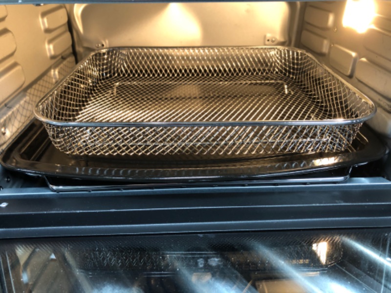 Photo 3 of 8Tested/Minor Cosmetic Damage-See Last Photo* Instant Omni Air Fryer Toaster Oven Combo 19 QT/18L, From the Makers of Instant Pot, 7-in-1 Functions, Fits a 12" Pizza Oven, 6 Slices of Bread, App with Over 100 Recipes, Black Finish 19QT OMNI Toaster Oven