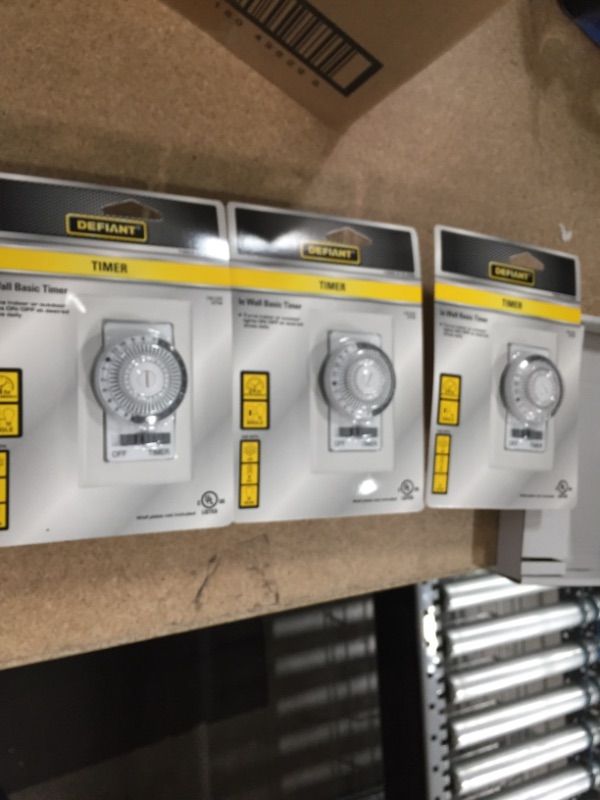 Photo 1 of 3 PC BUNDLE OF Defiant 15 Amp 24-Hour Indoor in-Wall Mechanical Timer Switch, White
