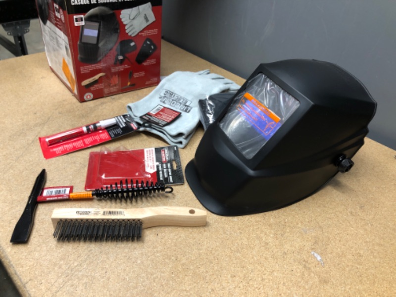 Photo 2 of (MISSING MAGNET, DOO RAG)
LINCOLN ELECTRIC KH977 Welding Helmet, Universal Kit, Plastic
