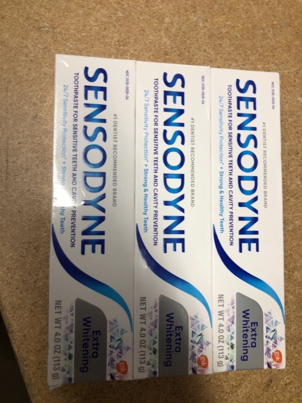 Photo 2 of 09-2023, Sensodyne Extra Whitening Sensitive Teeth Whitening Toothpaste - 4 Ounces (Pack of 3) NOT REFUNABLE.
