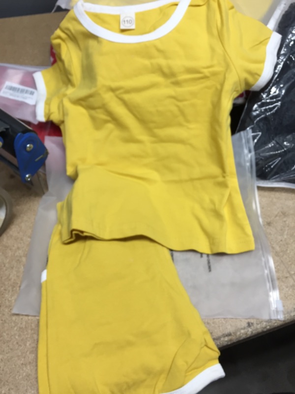 Photo 1 of baby girl boy yellow outfit 3-4t