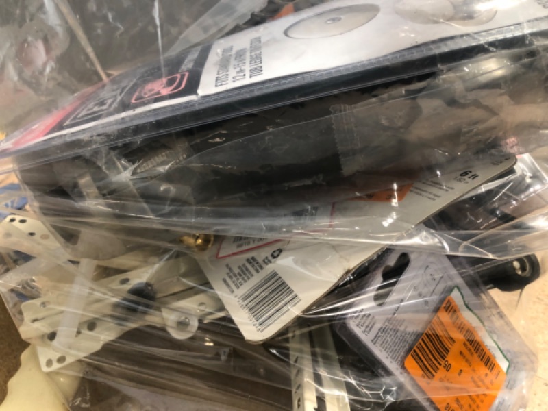 Photo 1 of ** NON REFUNDABLE ** BAG OF SORTED HOME GOODS SOME USED SOME NEW
NON REFUNDABLE 