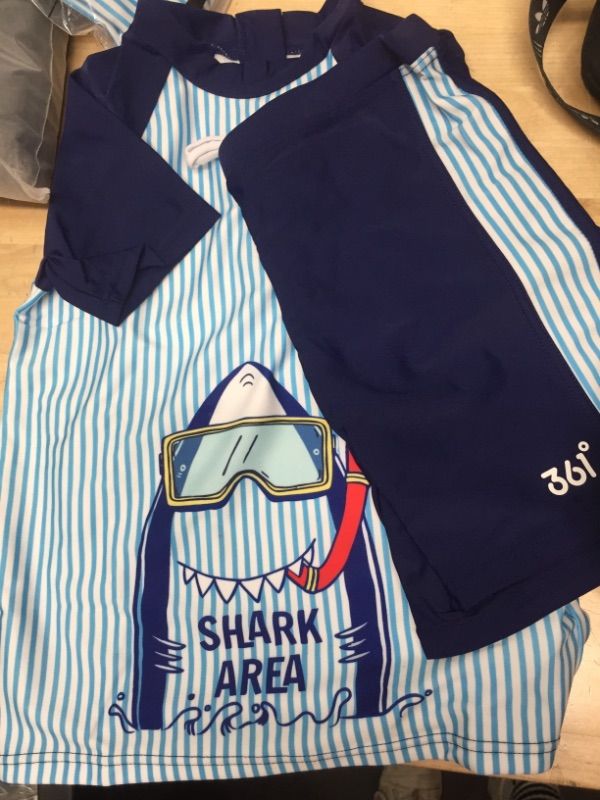 Photo 2 of 361 boys rash guard swimsuit shark size 14