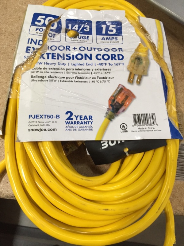 Photo 2 of Snow Joe PJEXT50-B Power Joe 14/3 50-Feet SJTW Outdoor Extension Cord with Lighted End, Yellow