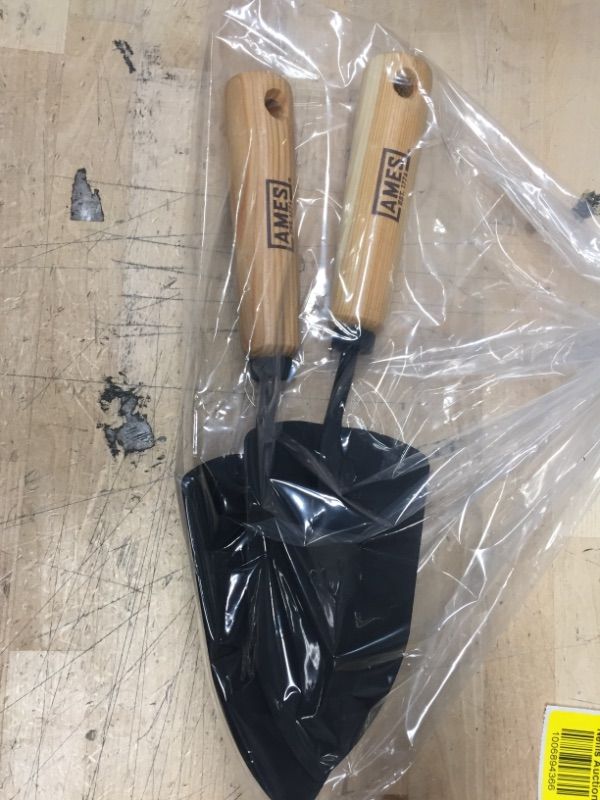 Photo 1 of 2 pack AMES-True Temper 34925669 2446100 Hand Trowel with Wood Handle
