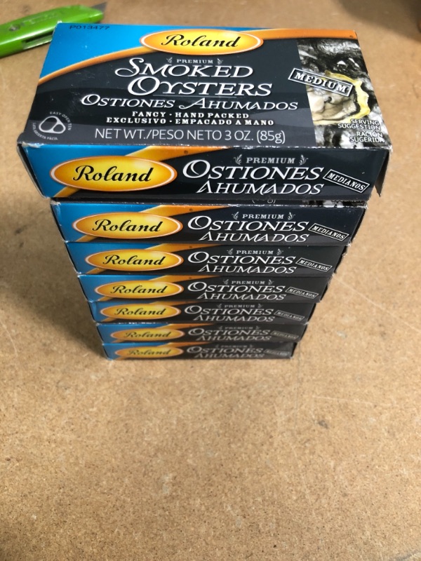 Photo 2 of **NON-REFUNDABLE** Roland Foods Premium Naturally Smoked Medium Oysters in Oil, Wild Caught, 3 Ounce, Pack of 1
