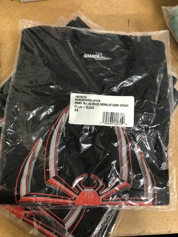 Photo 2 of Marvel Miles Morales Ultimate Spider-Man Gamerverse Symbol Mens T-Shirt (xs)
