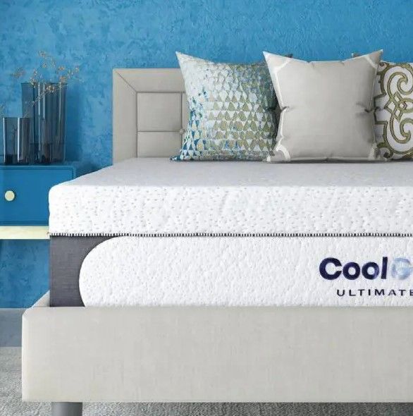 Photo 1 of  Cool Gel
Ultimate Cal King-Size 14 in. Gel Memory Foam Mattress