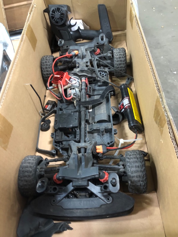 Photo 9 of (USED)ARRMA RC Truck 1/8 Infraction 4X4 MEGA Resto-Mod Truck RTR (4 AA Batteries for Transmitter Not Included) , ARA4215V3T2, Teal/Bronze
