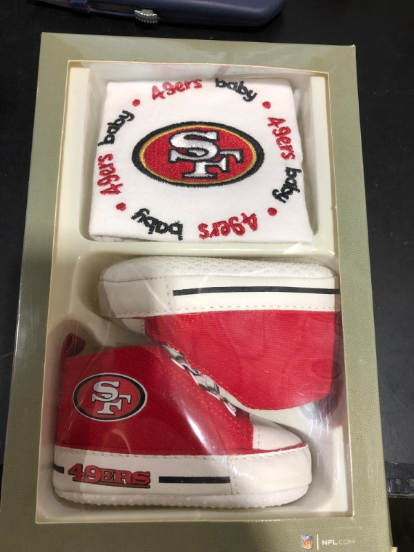 Photo 1 of Baby Fanatic MasterPieces Gift Set 2-Piece - San Francisco 49ers 2-pc Gift Set