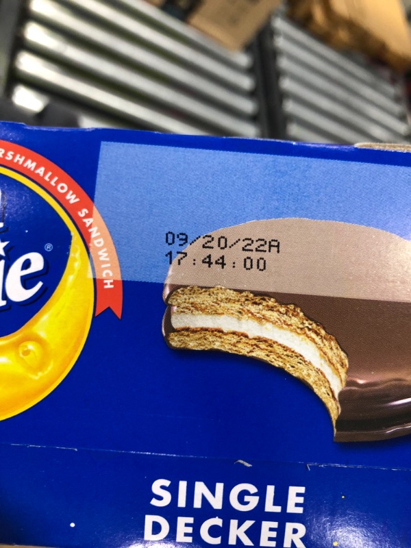 Photo 2 of 8 Pack of Moon Pie Chocolate 20oz