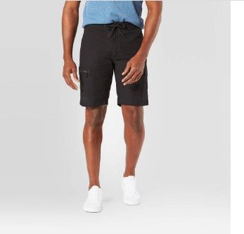 Photo 1 of DENIZEN® from Levi's® Men's 10" Relaxed Fit Modern Cargo Shorts -
SIZE 38 