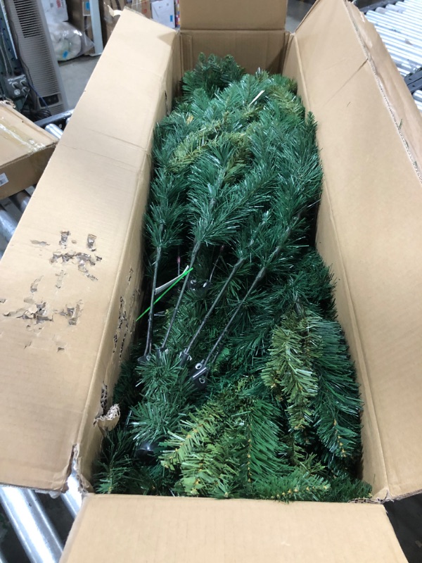 Photo 1 of 7.5 ft ARTIFICIAL christmas tree