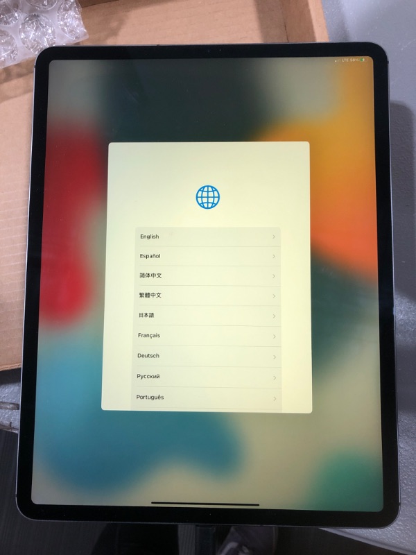 Photo 1 of Apple iPad Pro 12.9-inch, 3rd Generation - Wi-Fi, 256GB - Space Gray