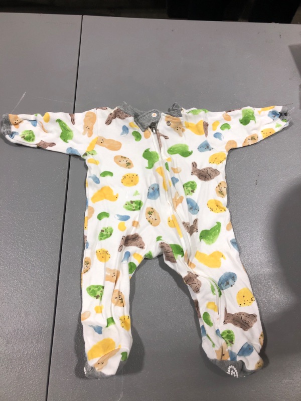 Photo 1 of BURT'S BEES BABY ONESIES 0-3M