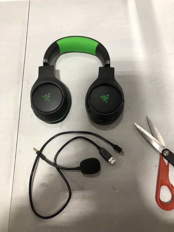 Photo 2 of Razer Kaira Pro for Xbox Wireless Gaming Headset for Xbox Series X