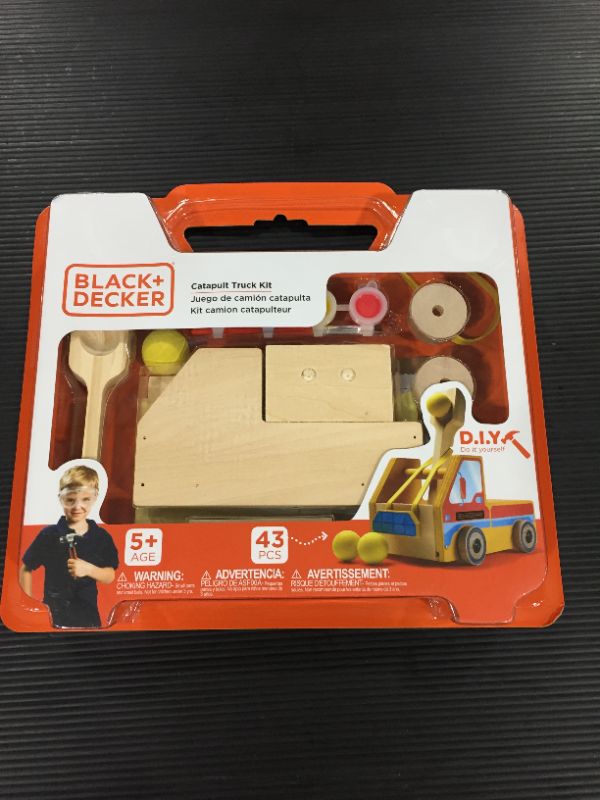 Photo 2 of BLACK+DECKER Catapult Truck Kit