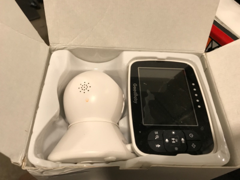 Photo 2 of Baby Monitor with Remote Pan-Tilt-Zoom Camera|Keep Babies Safe with 3.5” Large Screen, Night Vision, Talk Back, Room Temperature, Lullabies, 960ft Range **dirty , tested works*