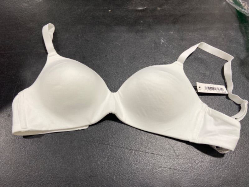 Photo 1 of AMAZON ESSENTIALS BRAS SIZE 34C 