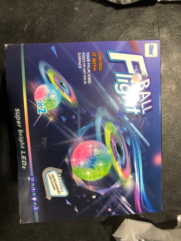 Photo 2 of ball flight toy 2 pack 