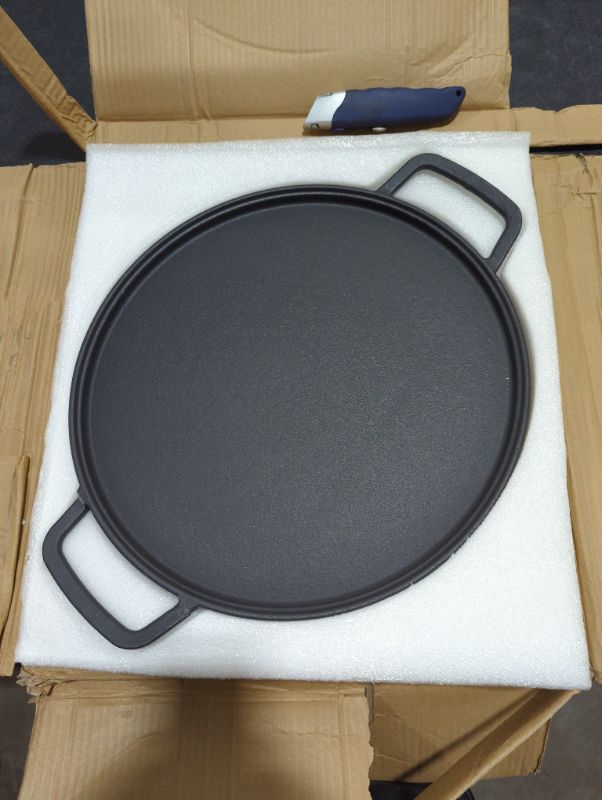 Photo 2 of GasSaf 14" Cast Iron Pizza Pan Round Griddle, Large Handle, More Cast Iron, Long Lasting, Evenly Heated for Stove, Oven, Grill