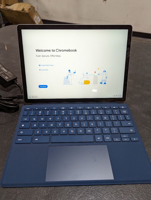 Photo 1 of HP Chromebook x2 11-da0023dx 11" Qualcomm Snapdragon 7c 8 GB Memory; 64 GB eMMC Storage Natural Silver Aluminum & Night Teal (Renewed)