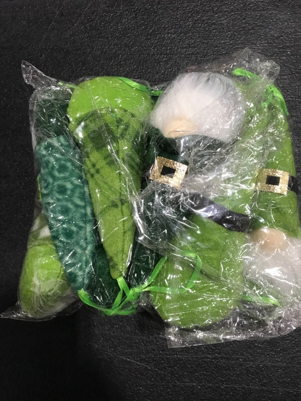 Photo 2 of 10 PIECE ST. PATRICK'S DAY HOLIDAY HANGING GNOMES ORNAMENTS. GREEN. 