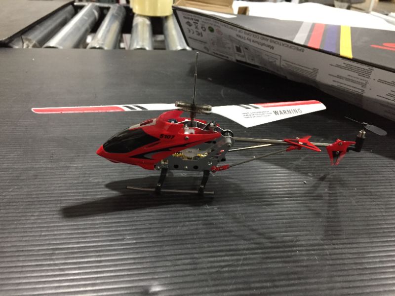 Photo 2 of Cheerwing S107/S107G Phantom 3CH 3.5 Channel Mini RC Helicopter with Gyro Blue