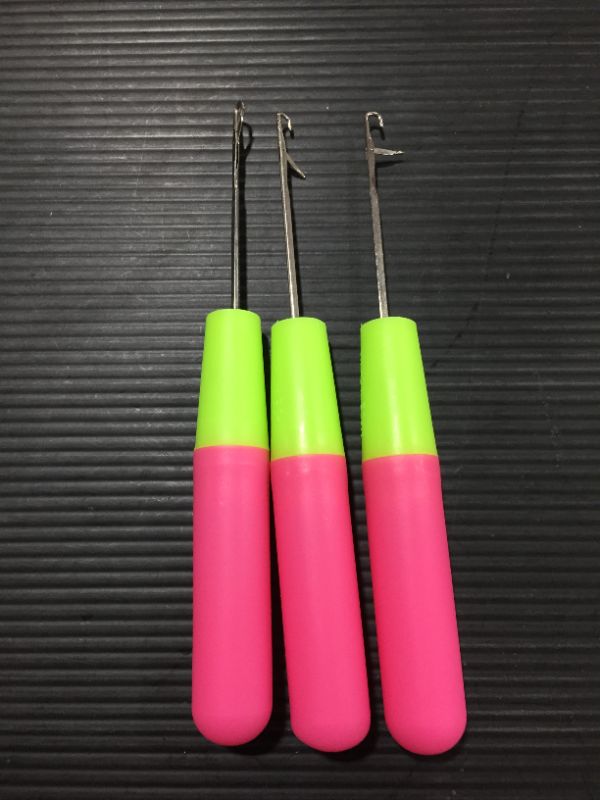 Photo 2 of 3 Pcs Hair Crochet Hook for Hair Plastic Hook Needles Latch Hook Crochet Needle Tool Hair Braiding Plastic Needle Hook Twist Dread
