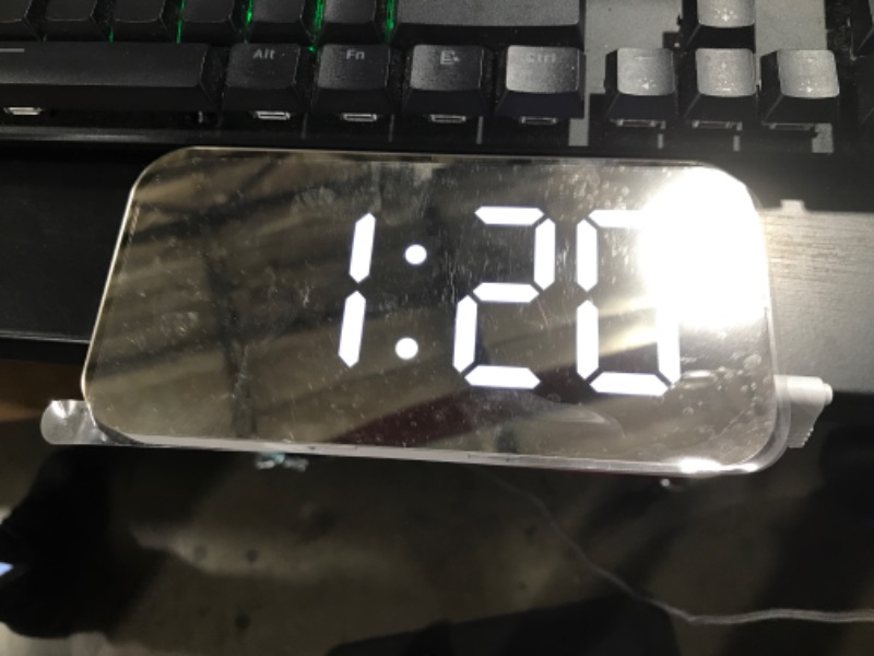 Photo 1 of Digital LED Alarm Clock