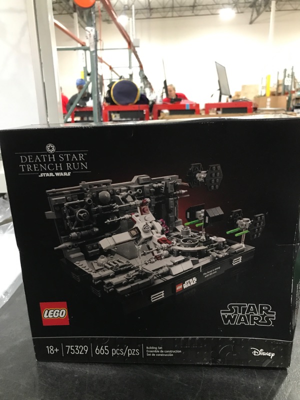 Photo 1 of LEGO Star Wars Death Star Trench Run Diorama 75329 Building Set for Adults (665 Pieces)