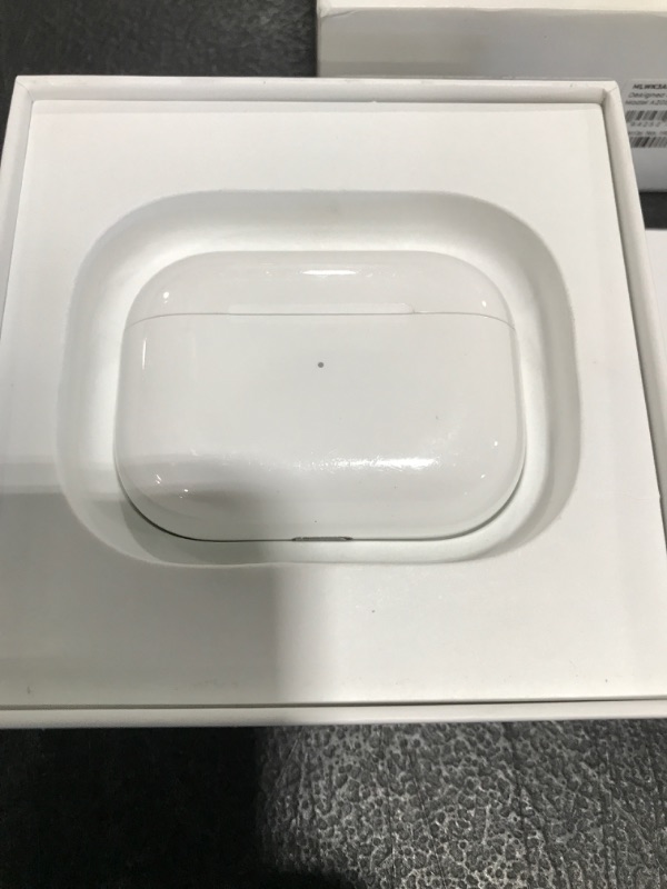 Photo 4 of Apple AirPods Pro Wireless Earbuds with MagSafe Charging Case. Active Noise Cancelling, Transparency Mode, Spatial Audio, Customizable Fit, Sweat and Water Resistant. Bluetooth Headphones for iPhone. OPEN BOX. PRIOR USE. 
