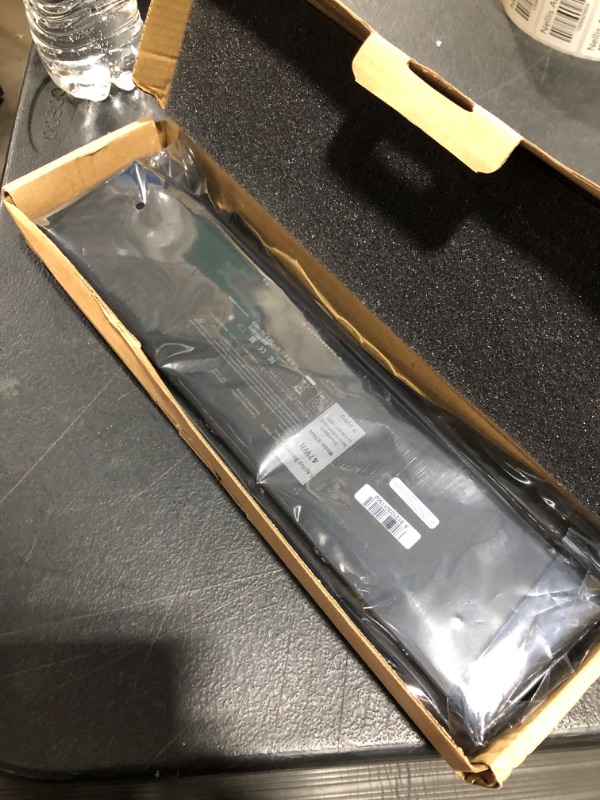 Photo 1 of E7440 47WH 7.4V Battery Replacement for Dell Latitude 