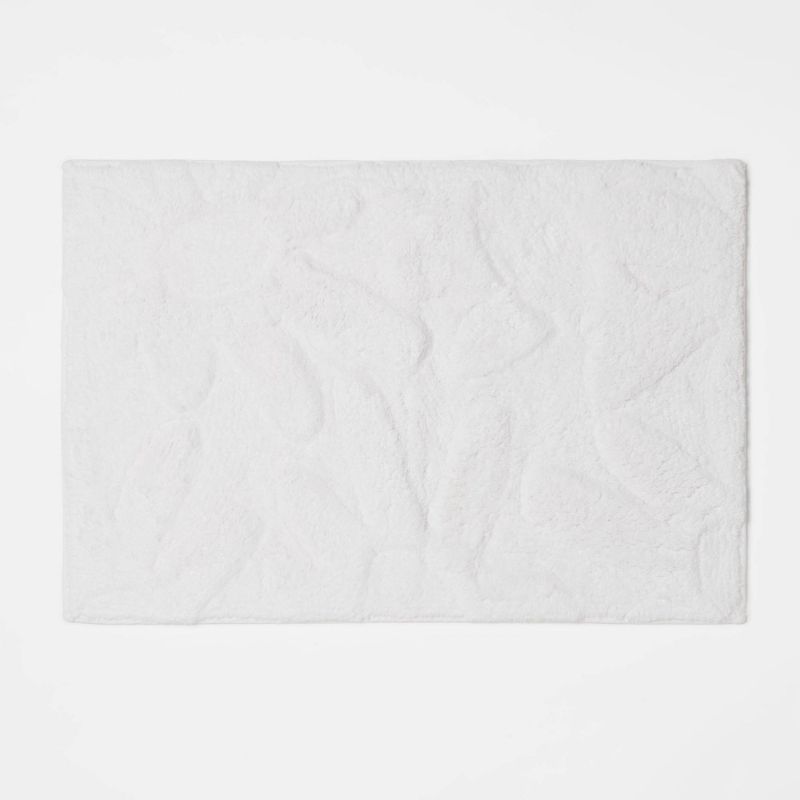 Photo 1 of 17"x24" Daisies Cotton Bath Rug White - Room Essentials™
