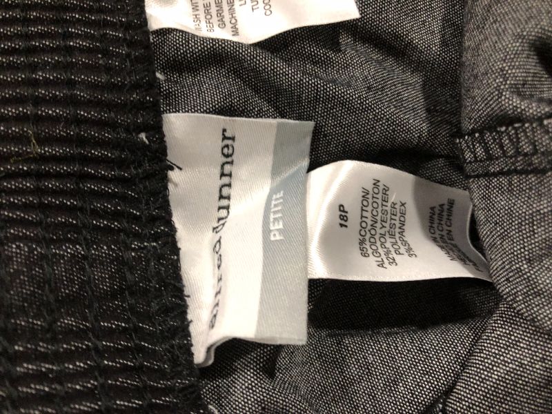 Photo 1 of ALFRED DUNNER SHORTS SIZE 18P