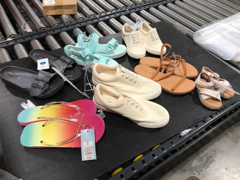 Photo 1 of Assorted Shoe Box Lot - Assorted Sizes/Styles